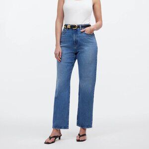 Madewell The Curvy '90s Straight Crop Jean in Hazeldell Wash